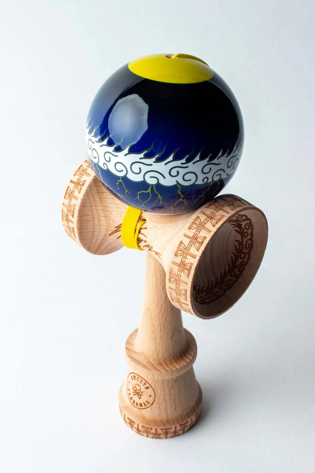 Sweets Kendama | Eagle McMahon Sig. V2 LS | Cushion Clear