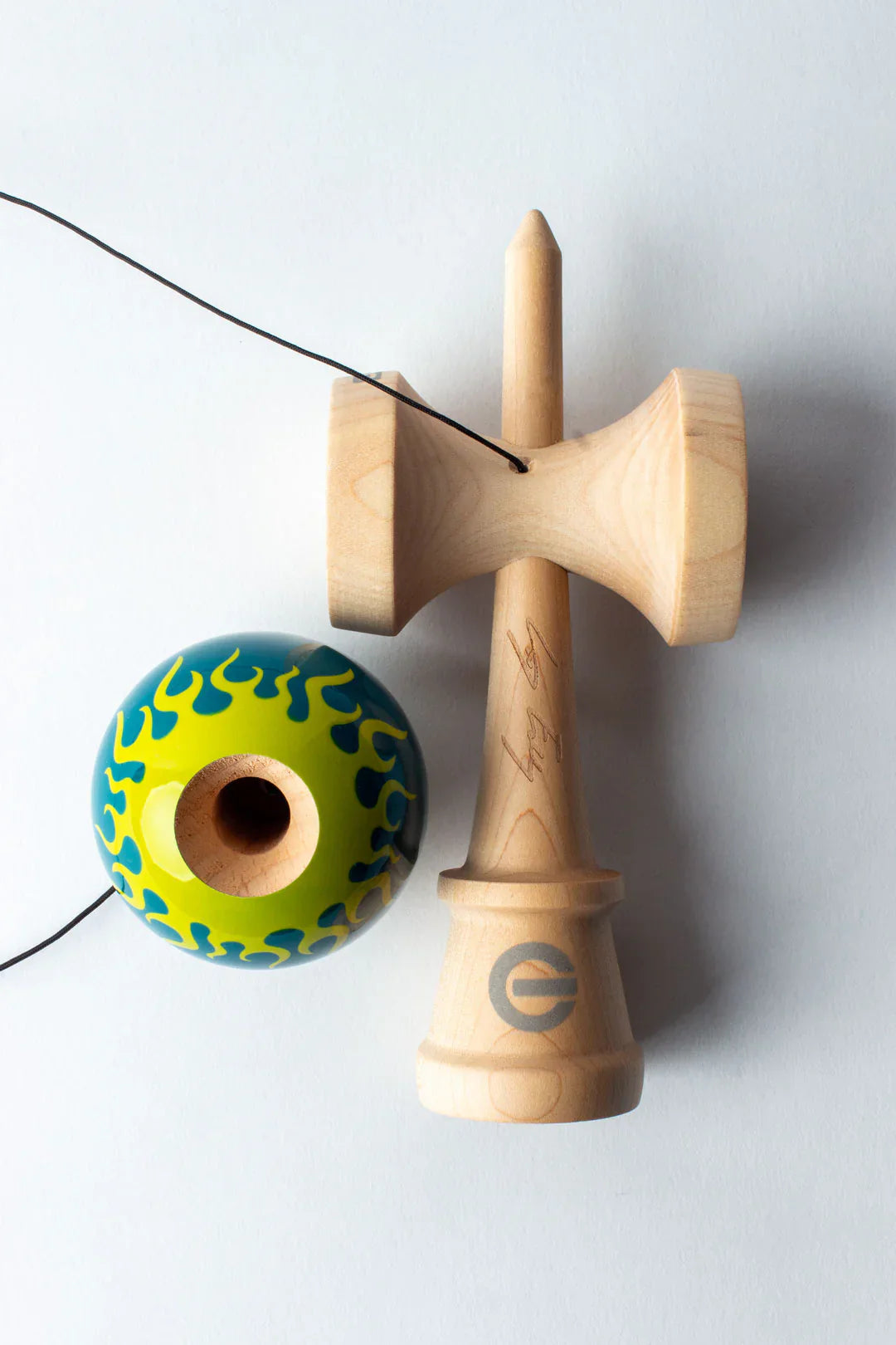 Sweets Kendama | Cooper Eddy Pro Mod | Legend Shape
