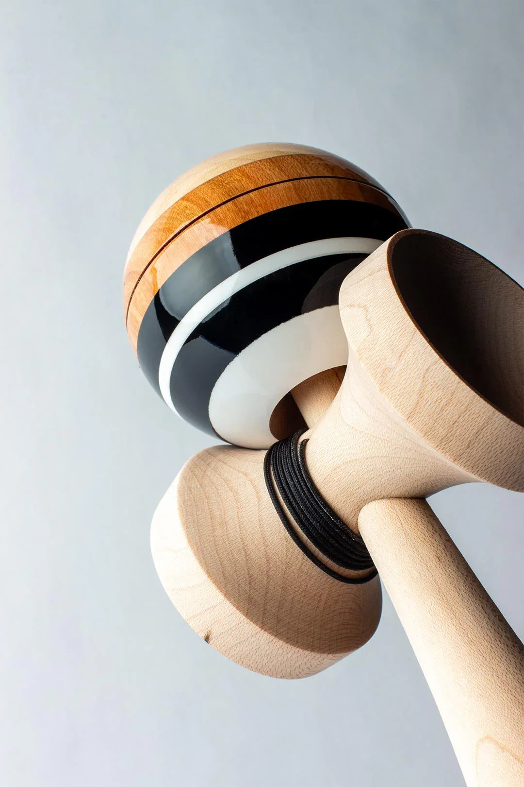 Sweets Kendama | League Classic Black | Legend Shape