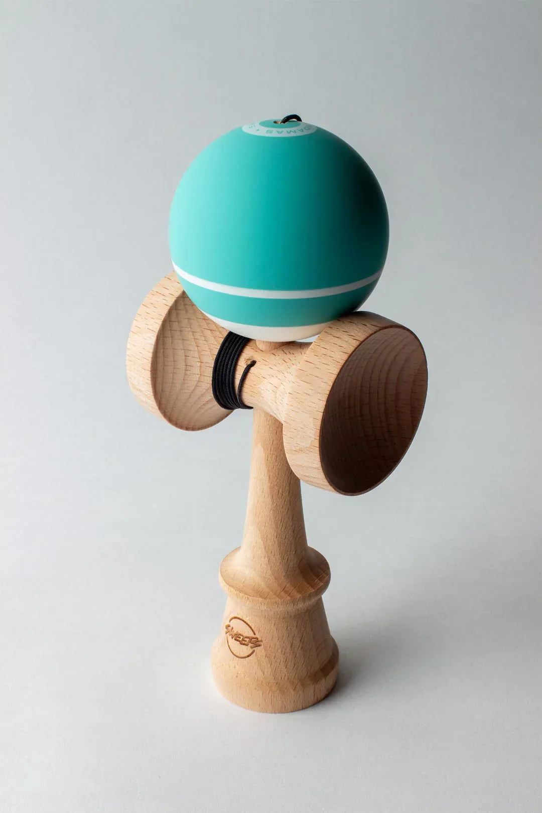 Sweets Kendama | Tracker Seafoam |